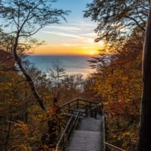 Stairs with view Les escaliers d'accès au pied des falaises de Møn